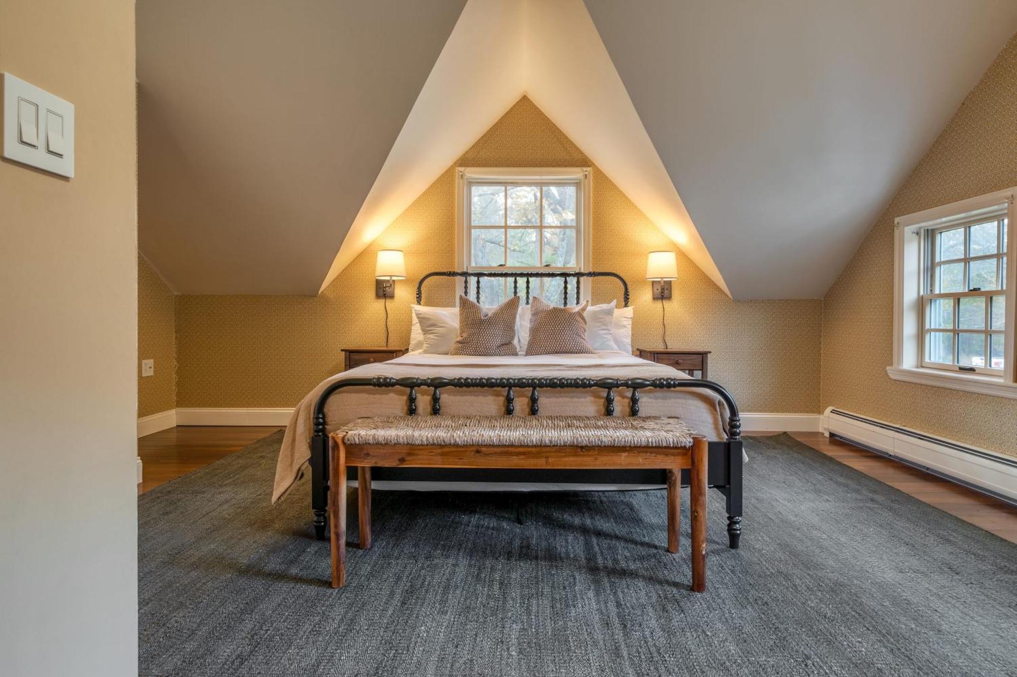 Cortland By Avantstay Charming Heritage Estate W Private Lake Pool ソーガティズ エクステリア 写真