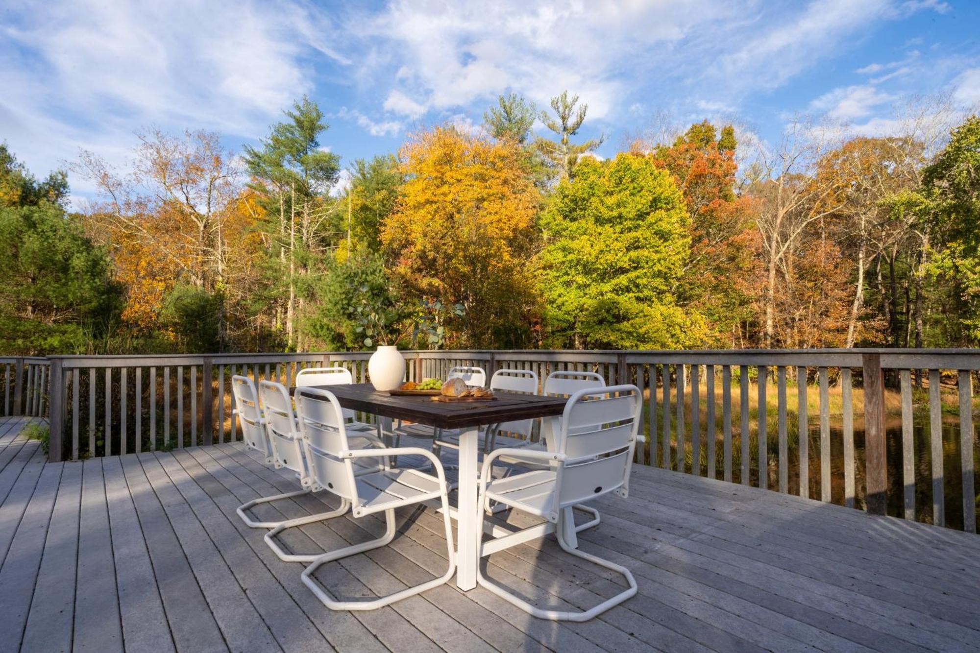 Cortland By Avantstay Charming Heritage Estate W Private Lake Pool ソーガティズ エクステリア 写真